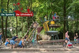 Spelerij (Spielplatz) - Uitvinderij (Erfinderwerkstatt)